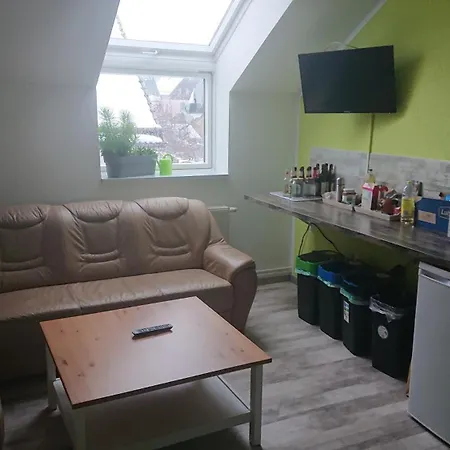 Gaestezimmer Hot 2 Betten Apartment